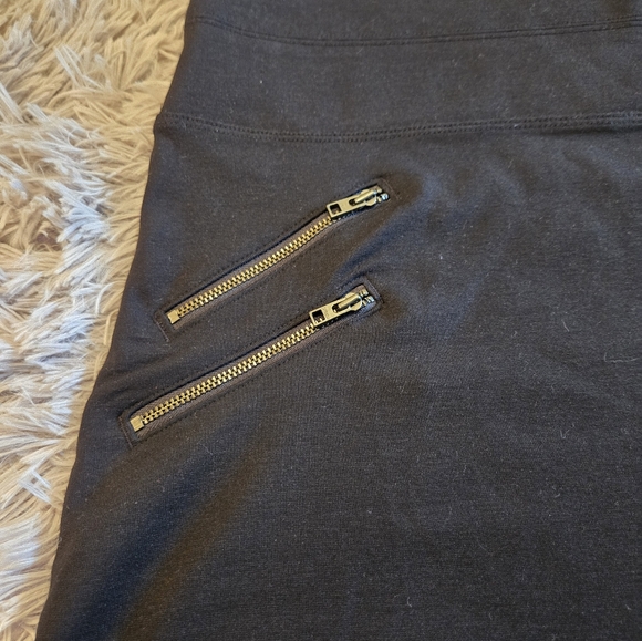 Athleta Black Skirt Size 14 - Picture 11 of 16